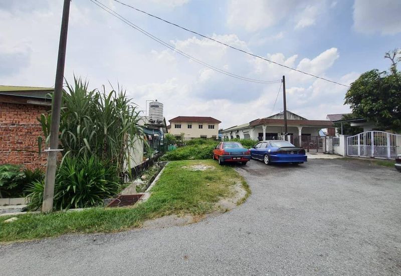 Kampung Baru Seri Kembangan