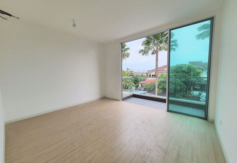 Jalan Bandar Putra Permai 4/2