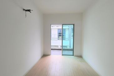 Jalan Bandar Putra Permai 4/2