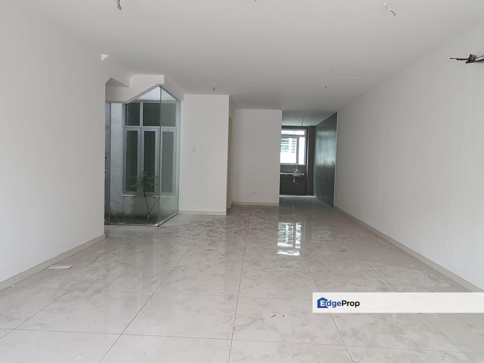  Jalan Bandar Putra Permai 4/2, Serdang, Paragon 150 Taman Lestari Putra Double House for sale, Selangor, Serdang