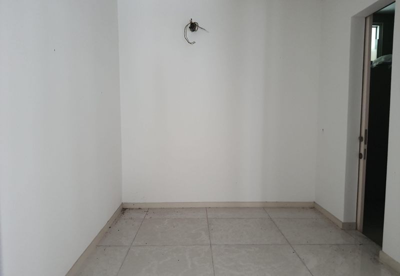 Jalan Bandar Putra Permai 4/2