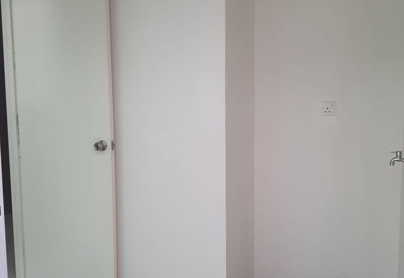 Jalan Bandar Putra Permai 4/2