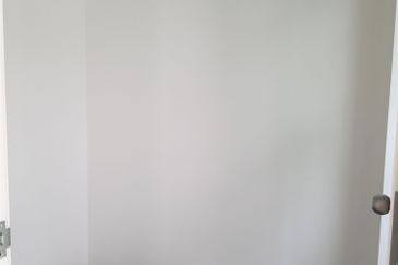 Jalan Bandar Putra Permai 4/2