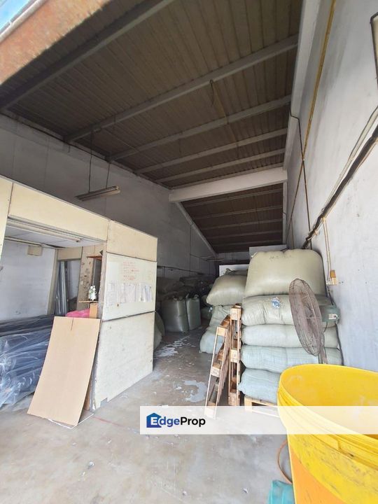 Taman Perindustrian Puchong Factory  for sale, Selangor, Puchong