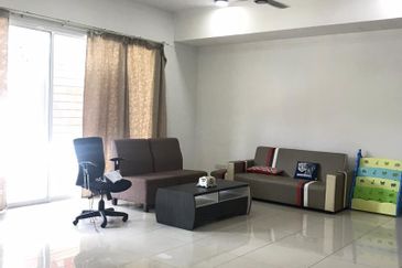 USJ HEIGHT 2.5 STOREY FOR SELL 