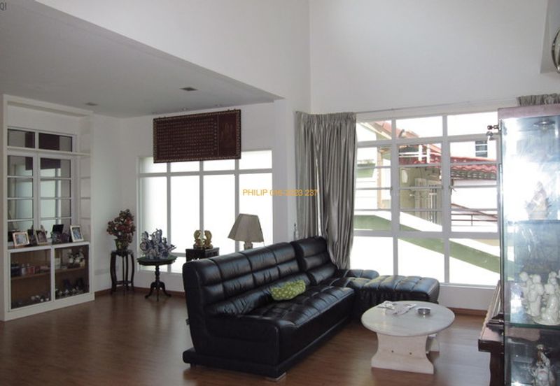 Pinggiran Putra Taman Equine