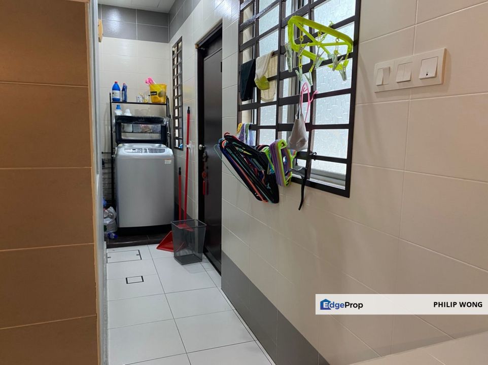 𝐁𝐚𝐧𝐝𝐚𝐫 𝐁𝐮𝐤𝐢𝐭 𝐑𝐚𝐣𝐚 𝐊𝐥𝐚𝐧𝐠 @ 𝐏𝐞𝐭𝐮𝐧𝐢𝐚 𝐃𝐨𝐮𝐛𝐥𝐞 𝐒𝐭𝐨𝐫𝐲 𝐇𝐨𝐮𝐬𝐞 𝐅𝐨𝐫 𝐒𝐚𝐥𝐞, Selangor, Klang