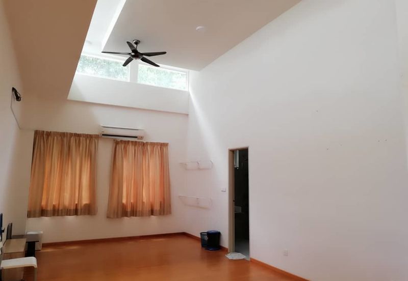 Happy Garden (Taman Gembira)