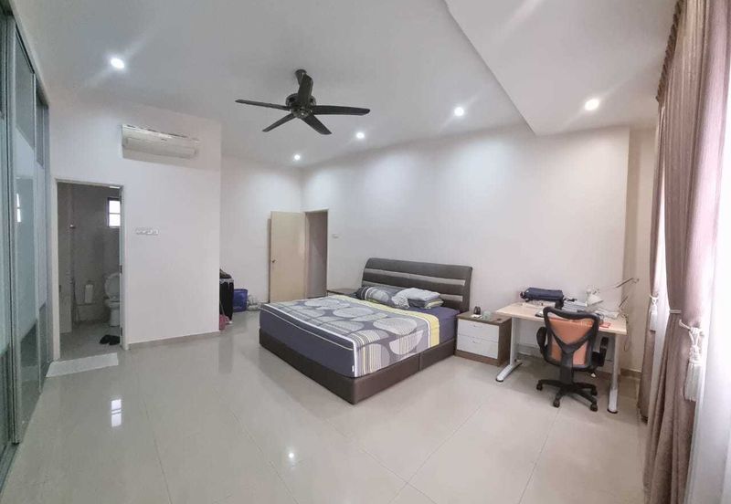 Putra Indah Condominium