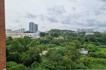 Putra Indah Condominium