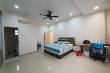 Putra Indah Condominium