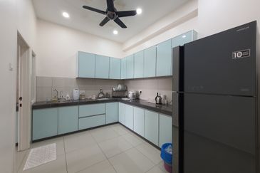 Putra Indah Condominium