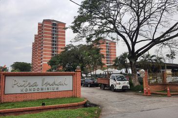 Putra Indah Condominium