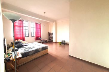 Putra Indah Condominium