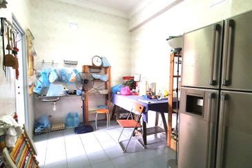 Putra Indah Condominium