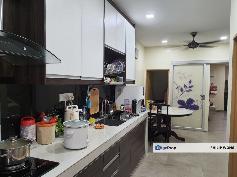 Double storey Fully Furnished near LRT at USJ 6, Selangor, USJ