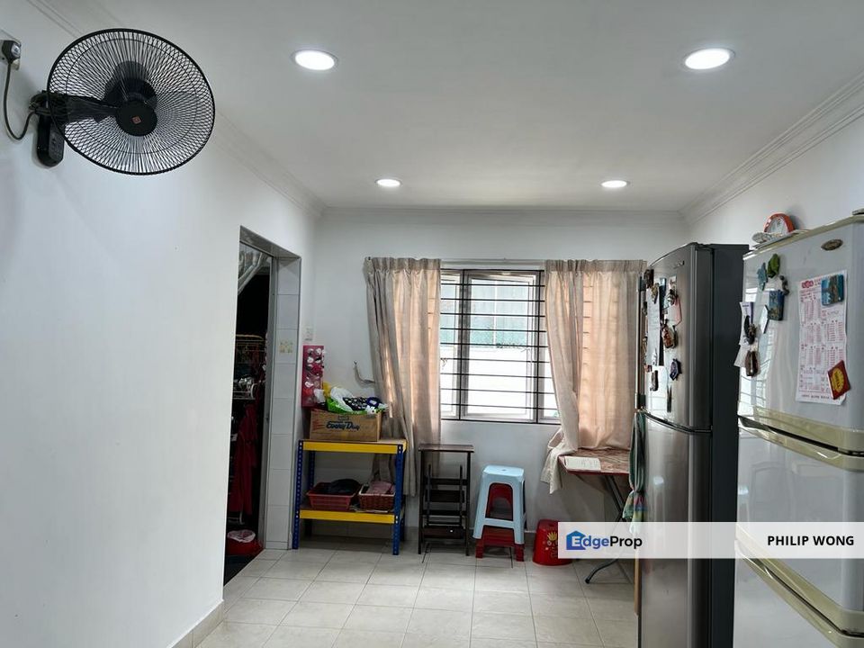 Taman Prima Topikal Double storey End Lot For Sale, Selangor, Seri Kembangan