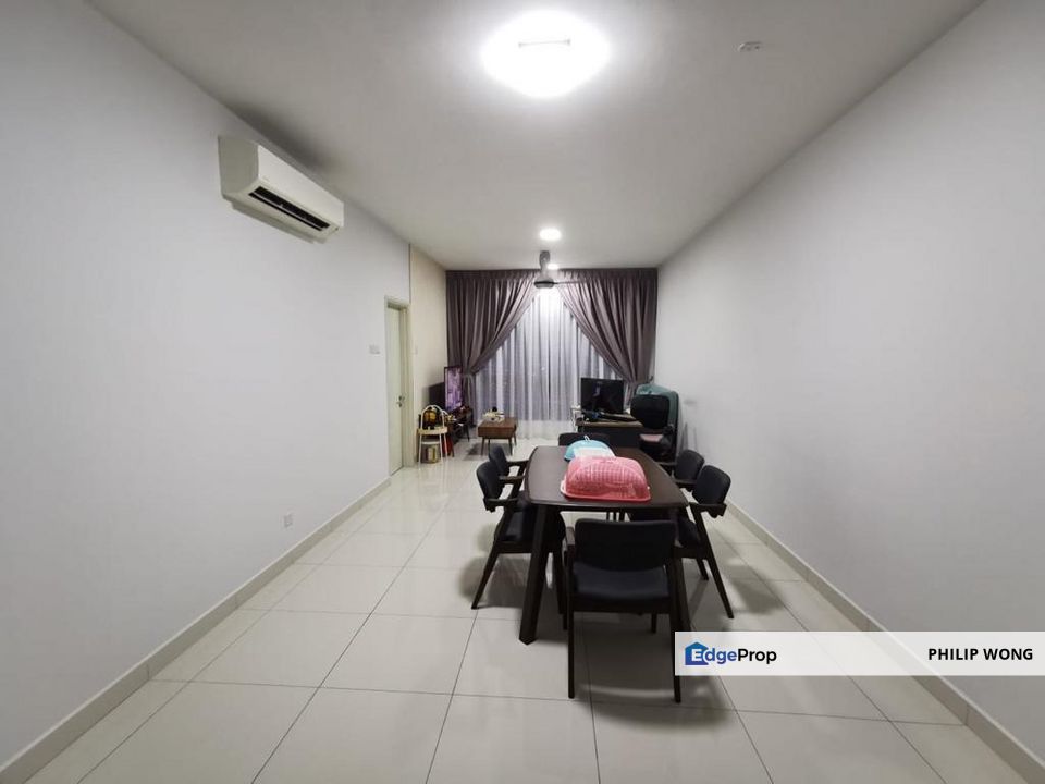 Sfera Residance Taman Equine Established neighborhood surrounding business centra and 50 m to MRT, Selangor, Seri Kembangan