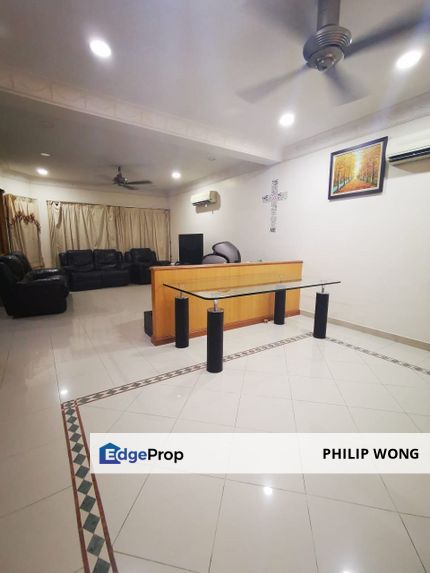 Bandar Utama 10 two and the half storey house for Sales, Selangor, Petaling Jaya