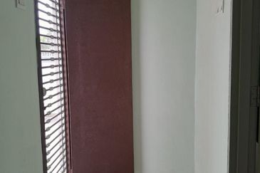 Jalan Puchong Utama 10/1 