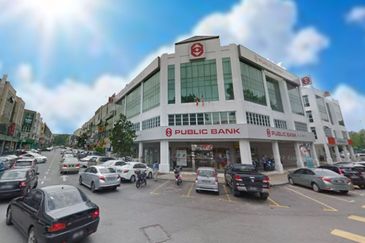 Ground floor Bandar Puteri Puchong shoplot for rent 