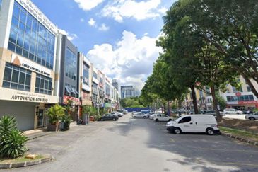 Ground floor Bandar Puteri Puchong shoplot for rent 