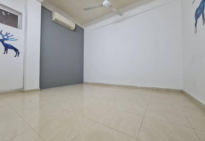 Jalan Bandar Putra Permai 4/2