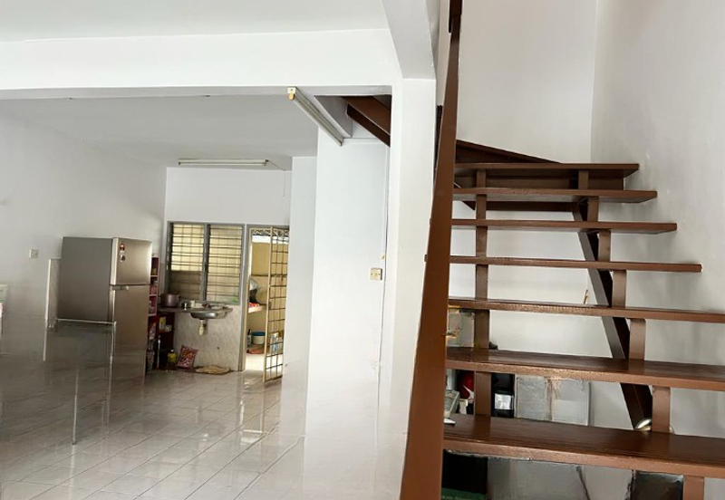 Jalan Bandar Putra Permai 4/2