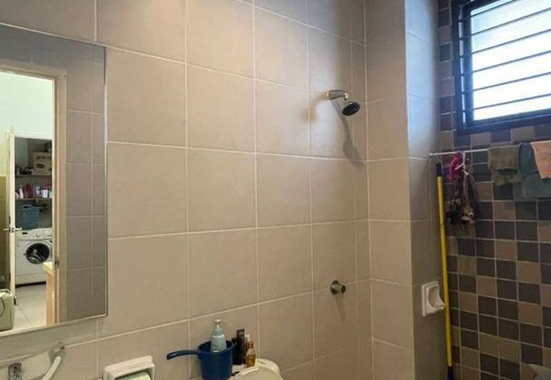 Bandar Puteri Puchong two storey terrace house 22 x75 for Sales