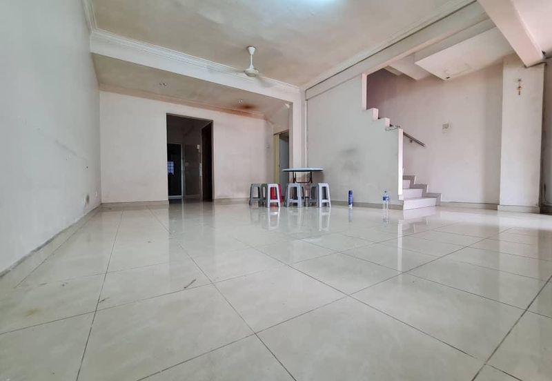 Jalan Bandar Putra Permai 4/2