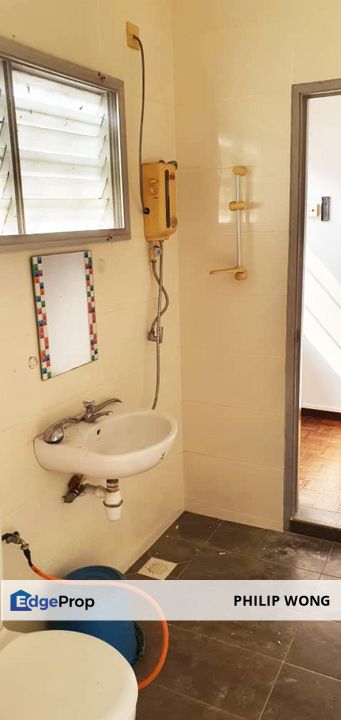 Bandar Puchong Jaya, Puchong, Selangor, Double Storey House Jln Tempua Puchong Jaya End Lot For Sale, Selangor, Puchong