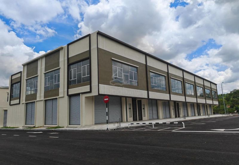 Pusat Komersial Lobak