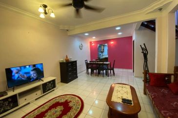 Taman Pinggiran Putra