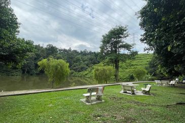 Taman Puncak Jalil