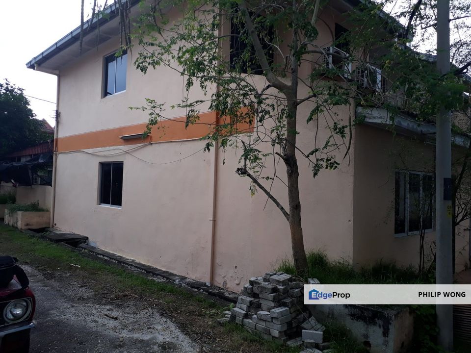 Bandar Bukit Puchong, BP 1, Puchong, Selangor Double storey End lot 18 x 65 for sale , Selangor, Puchong