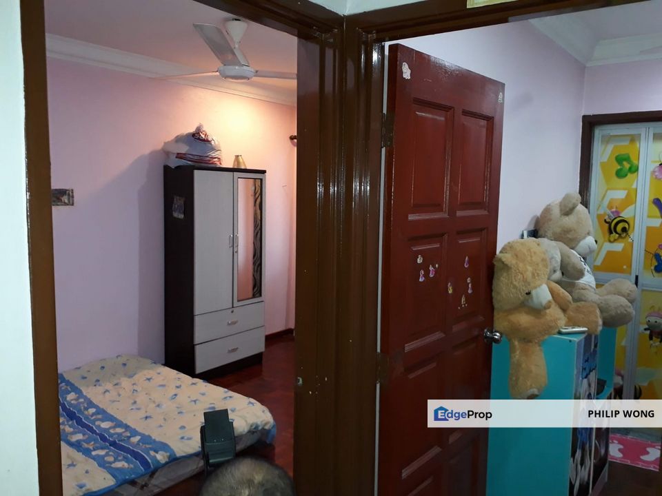 Bandar Bukit Puchong, BP 1, Puchong, Selangor Double storey End lot 18 x 65 for sale , Selangor, Puchong