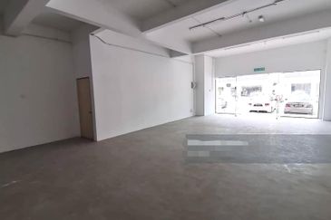 Pusat Komersial Lobak