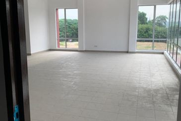 Kawasan Perindustrian Nilai 3