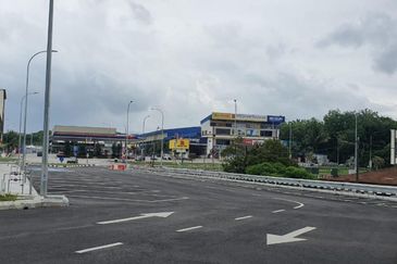 Pusat Komersial Bidara Ria