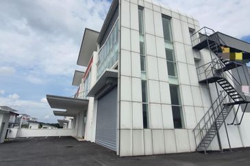 Suria Industrial Park (SIP)