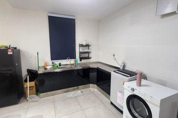 Meta Residence @ Meta City