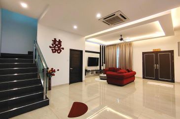 TAMAN DAHLIA INDAH (MANTIN)