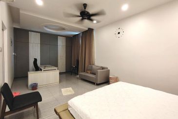 TAMAN DAHLIA INDAH (MANTIN)