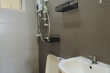 3 Elements @ Seri Kembangan