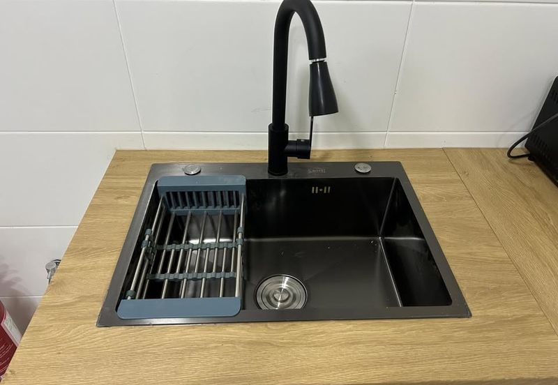 Meta Residence @ Meta City