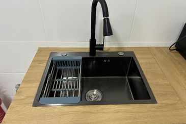 Meta Residence @ Meta City