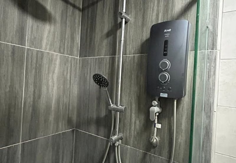 Meta Residence @ Meta City