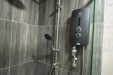 Meta Residence @ Meta City