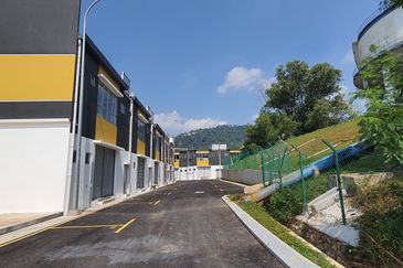 Linx 3 Industrial Avenue