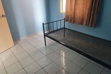 The i Residence Condominum